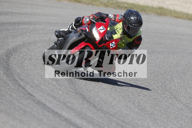 /07 09.04.2026 Cornu Master School ADR/Gruppe blau/74